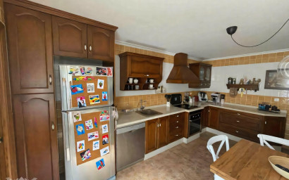 Resale - Townhouse -
Pinoso - Pinoso Alicante