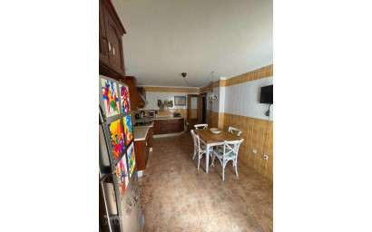 Resale - Townhouse -
Pinoso - Pinoso Alicante