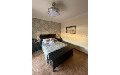 Resale - Townhouse -
Pinoso - Pinoso Alicante