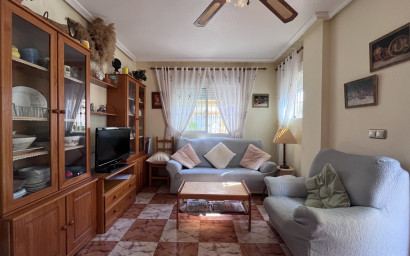 Resale - Townhouse -
La Zenia