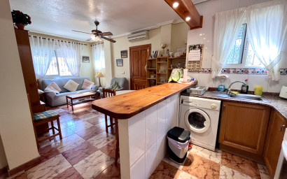 Resale - Townhouse -
La Zenia