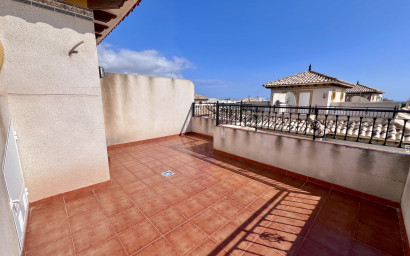 Resale - Townhouse -
La Zenia