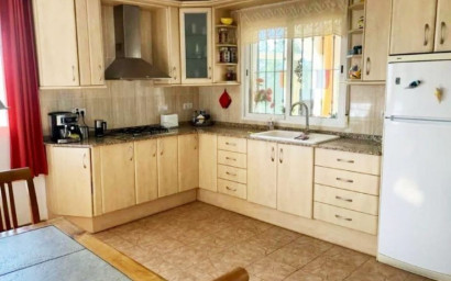 Resale - Villa -
Fortuna