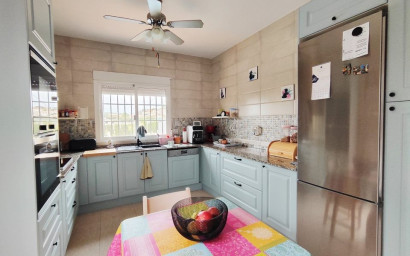 Resale - Villa -
Fortuna