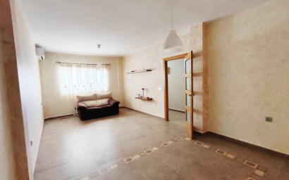 Resale - Villa -
Fortuna