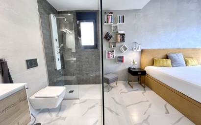 Resale - Apartment -
San Miguel de Salinas