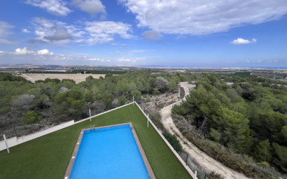 Resale - Apartment -
San Miguel de Salinas