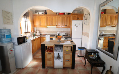 Revente - Villa -
Hondón de las Nieves - HONDON DE LAS NIEVES