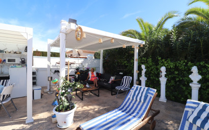 Revente - Villa -
Hondón de las Nieves - HONDON DE LAS NIEVES