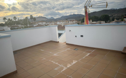 Revente - Villa -
Hondón de las Nieves - HONDON DE LAS NIEVES