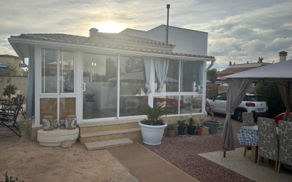 Revente - Villa -
Hondón de las Nieves - HONDON DE LAS NIEVES