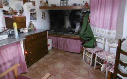 Herverkoop - Landhuis -
Yecla