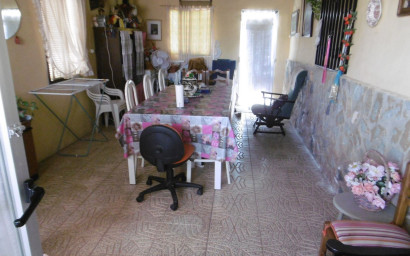 Herverkoop - Landhuis -
Yecla