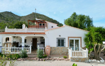 Revente - Villa -
Hondón de los Fráiles
