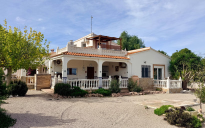 Revente - Villa -
Hondón de los Fráiles