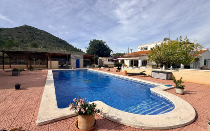 Revente - Villa -
Hondón de los Fráiles