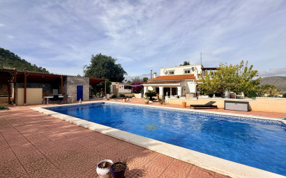 Revente - Villa -
Hondón de los Fráiles