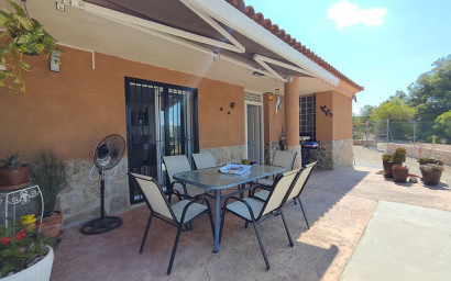 Herverkoop - Villa -
Fortuna - Las Casicas