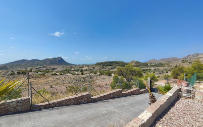 Herverkoop - Villa -
Fortuna - Las Casicas