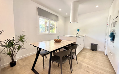 Resale - Apartment -
La Mata