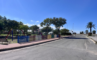 Resale - Apartment -
La Mata