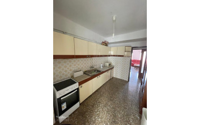 Resale - Apartment -
Pinoso - Pinoso Alicante
