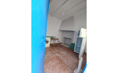 Herverkoop - Landhuis -
Yecla