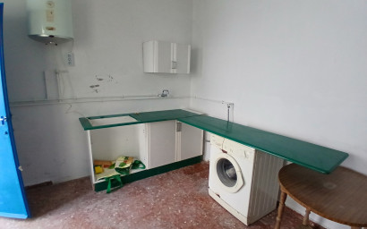 Herverkoop - Landhuis -
Yecla