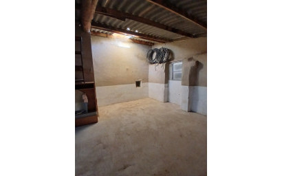 Herverkoop - Landhuis -
Yecla