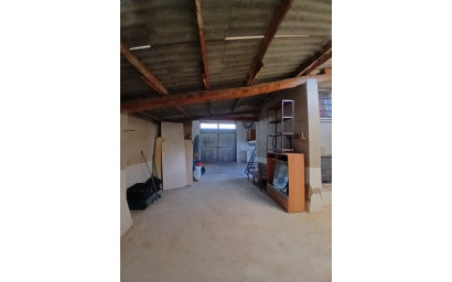 Herverkoop - Landhuis -
Yecla