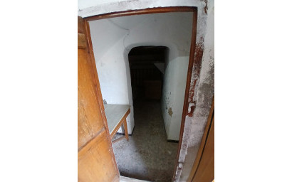 Herverkoop - Landhuis -
Yecla