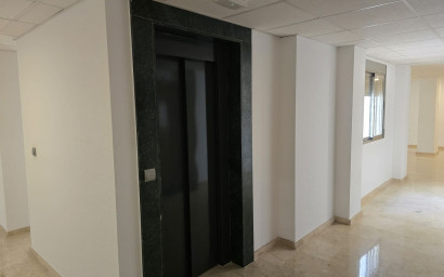 Herverkoop - Plat -
Pinoso