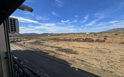 Herverkoop - Plat -
Pinoso