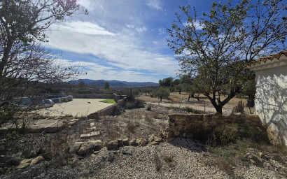 Herverkoop - Landhuis -
Monovar