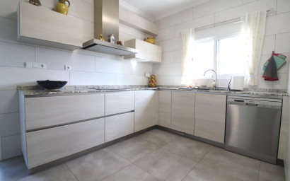 Resale - Finca / Country Property -
Orihuela - La Campaneta