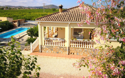 Resale - Finca / Country Property -
Orihuela - La Campaneta