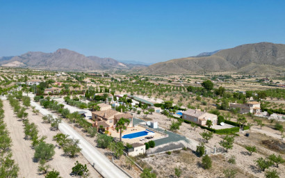 Revente - Villa -
Hondón de los Fráiles