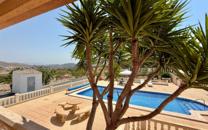 Revente - Villa -
Hondón de los Fráiles