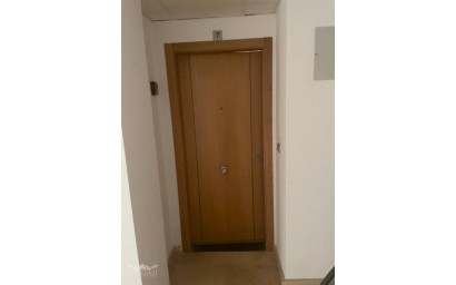 Resale - Apartment -
Pinoso - Pinoso Alicante