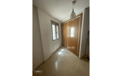 Resale - Apartment -
Pinoso - Pinoso Alicante