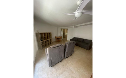 Resale - Apartment -
Pinoso - Pinoso Alicante