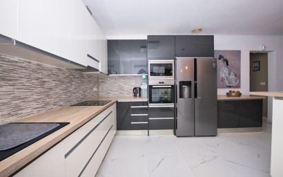 Resale - Villa -
Macisvenda - MACISVENDA