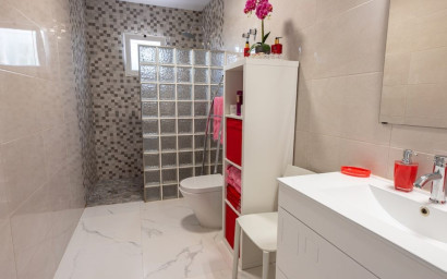 Resale - Villa -
Macisvenda - MACISVENDA