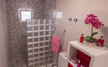 Resale - Villa -
Macisvenda - MACISVENDA