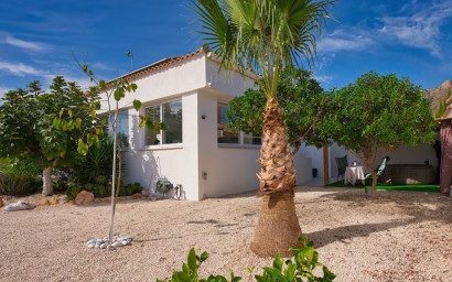 Resale - Villa -
Macisvenda - MACISVENDA