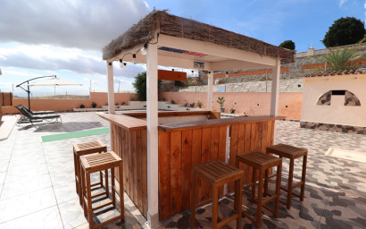 Resale - Villa -
Fortuna - FORTUNA