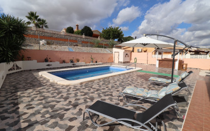 Resale - Villa -
Fortuna - FORTUNA