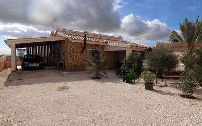 Resale - Villa -
Fortuna - FORTUNA