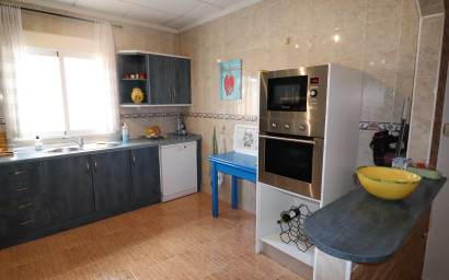 Resale - Villa -
Fortuna - FORTUNA