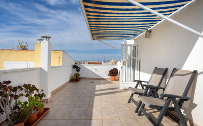 Revente - Maison mitoyenne -
Torrevieja - La Siesta